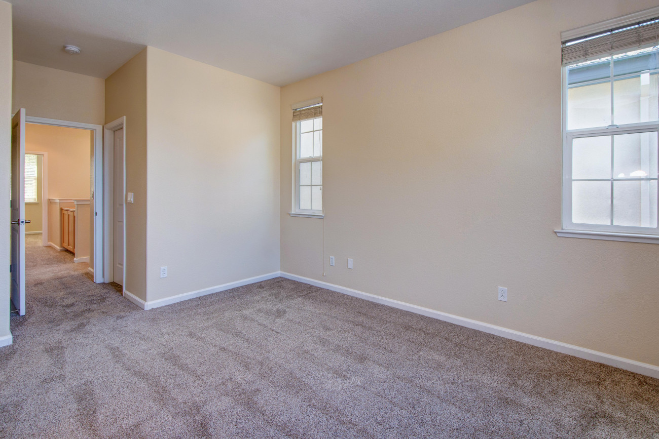 1610 Chamberlain-18.jpg